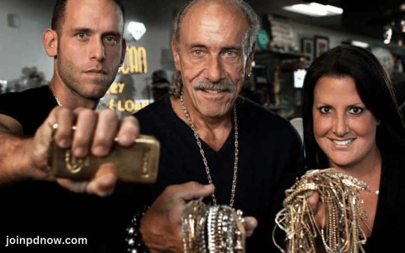 Les Gold Net Worth in 2022